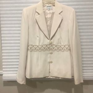 Motherhood maternity set blazer and skirt